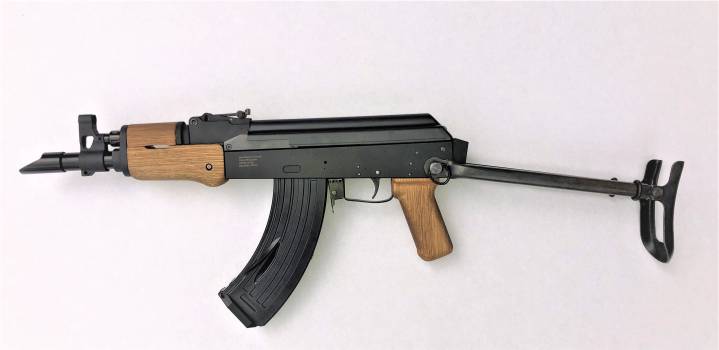 Пейнтбольный маркер HARD STYLE PAINTBALL AK20 WOOD SHORT VERSION / 6 EXTRA MAGAZINE - удлиненная версия с деревянным цевьем c 6-ю доп. магазинами 