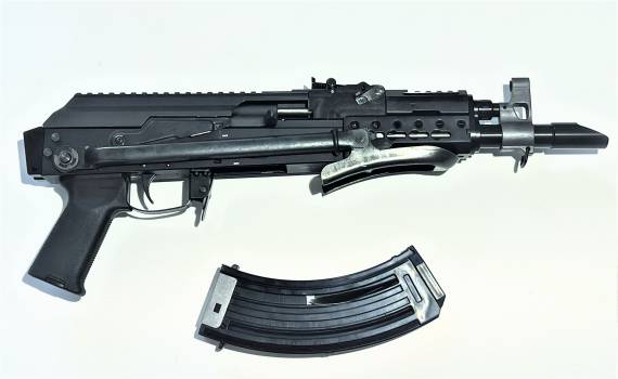 Пейнтбольный маркер HARD STYLE PAINTBALL AK20 TACTICAL SHORT VERSION/ 6 EXTRA MAGAZINE -тактическая версия c 6-ю доп. магазинами